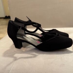NWOT T-Strap Pumps